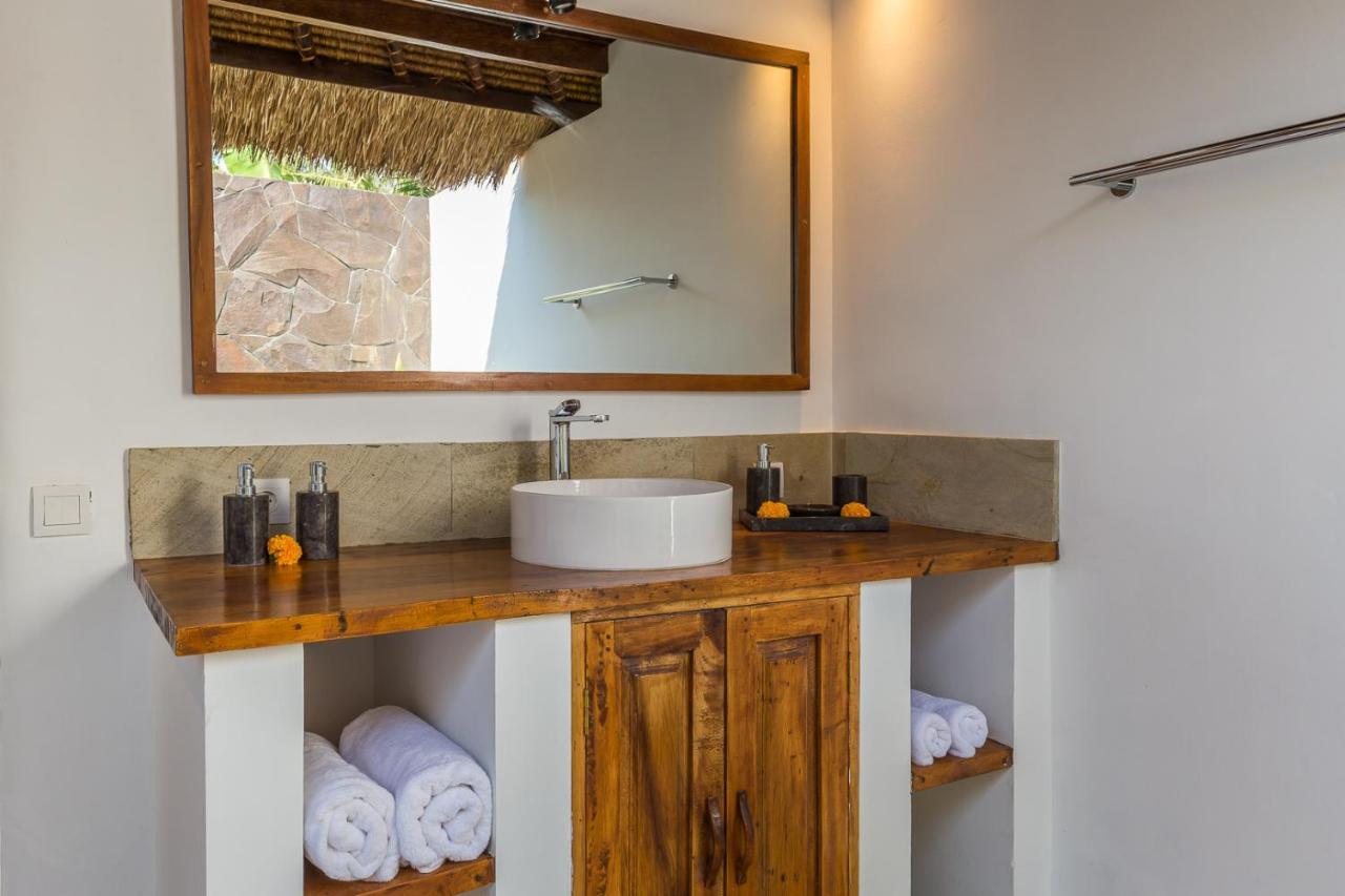 Emocean Beach Boutique Dive Resort Amed Exterior foto